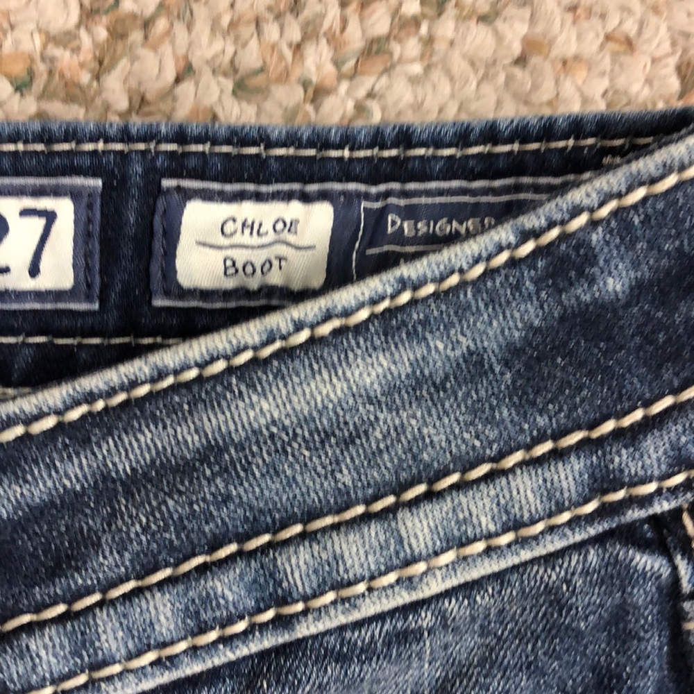 New Fluer De Lis Miss Me Jeans - Picture 4 of 5